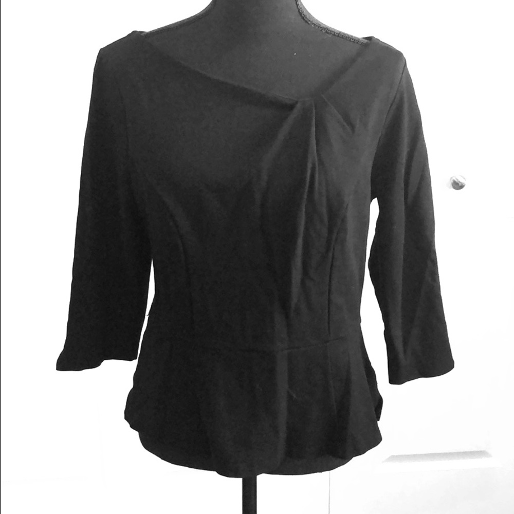 WHBM Black 3/4 sleeve stretch top